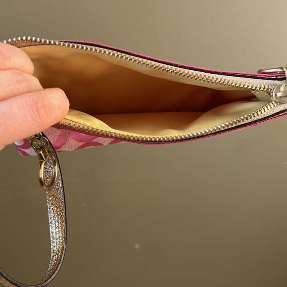 Pink Coach Wristlet/Clutch/Purse - Picture 2 of 4